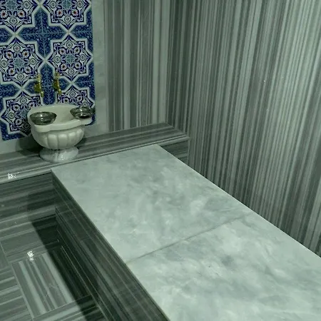 Angel's Park Hotel 4*
