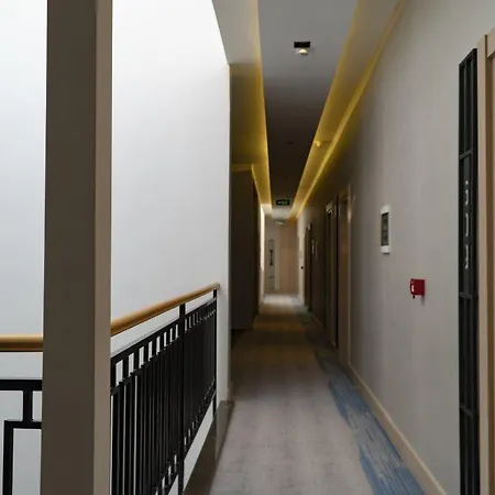 Angel's Park מלון 4*