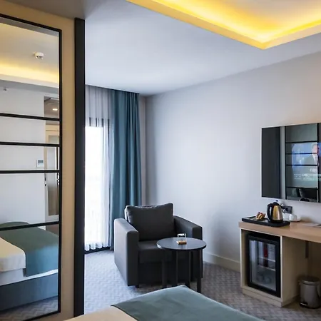 Angel's Park מלון 4*