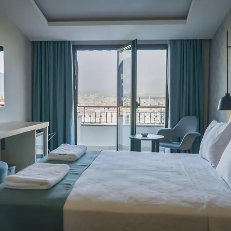 Angel's Park 酒店 代尼兹利