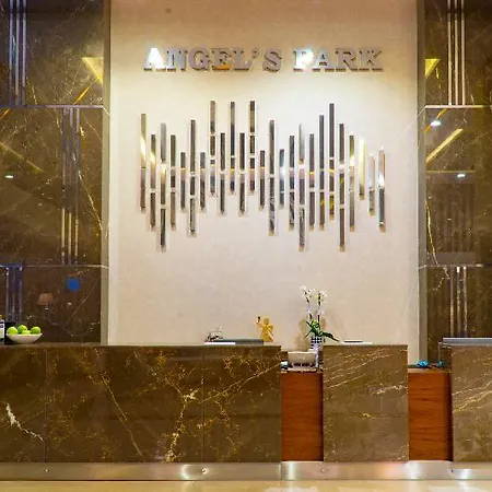 Angel's Park 4*
