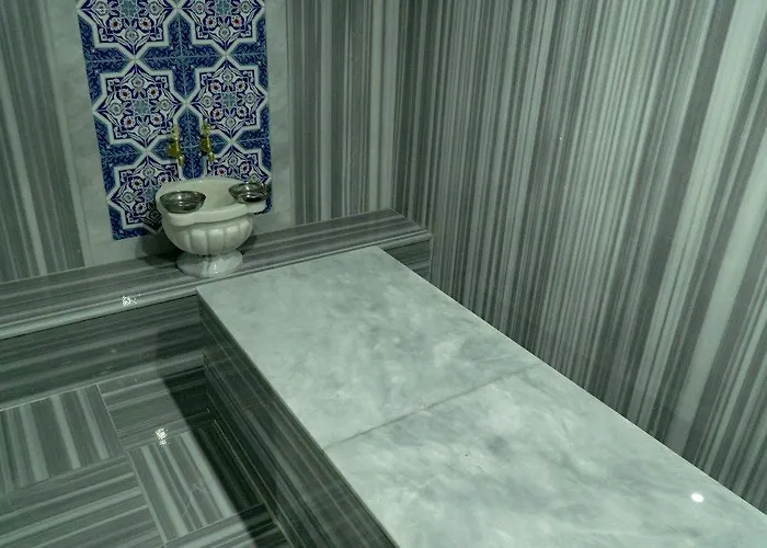 Angel's Park Hotel 4*