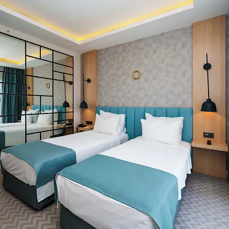 Angel's Park Hotel 4*