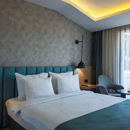 Angel's Park Hotel 4*